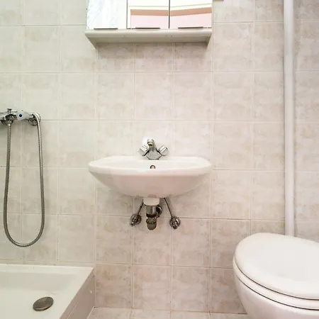 & Mira Guest house Baska (Krk)