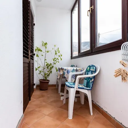 & Mira Guest house *