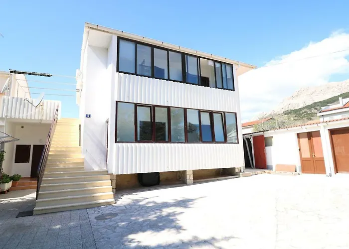 & Mira Penzion 3*
