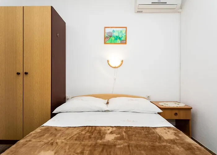 게스트하우스 & Mira 3*